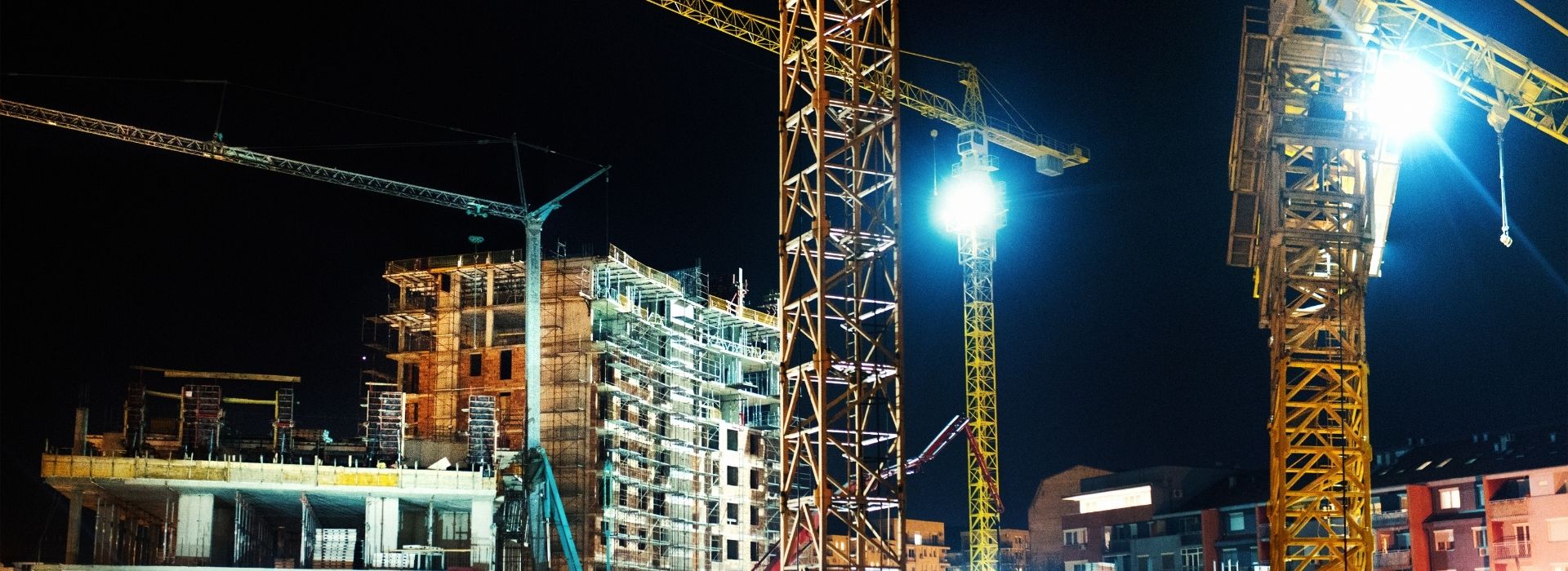 Nighttime Construction: Advantages, Challenges, and Best Practices