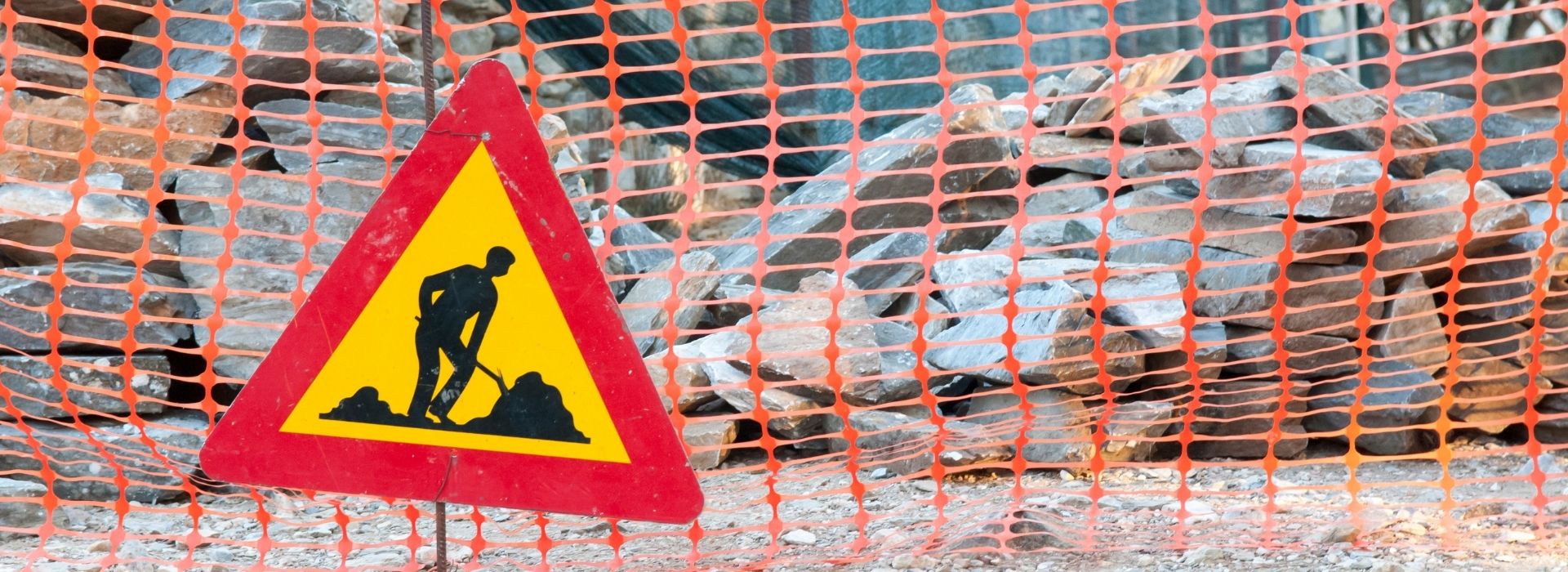 Safety First: The Crucial Role of Construction Site Signs